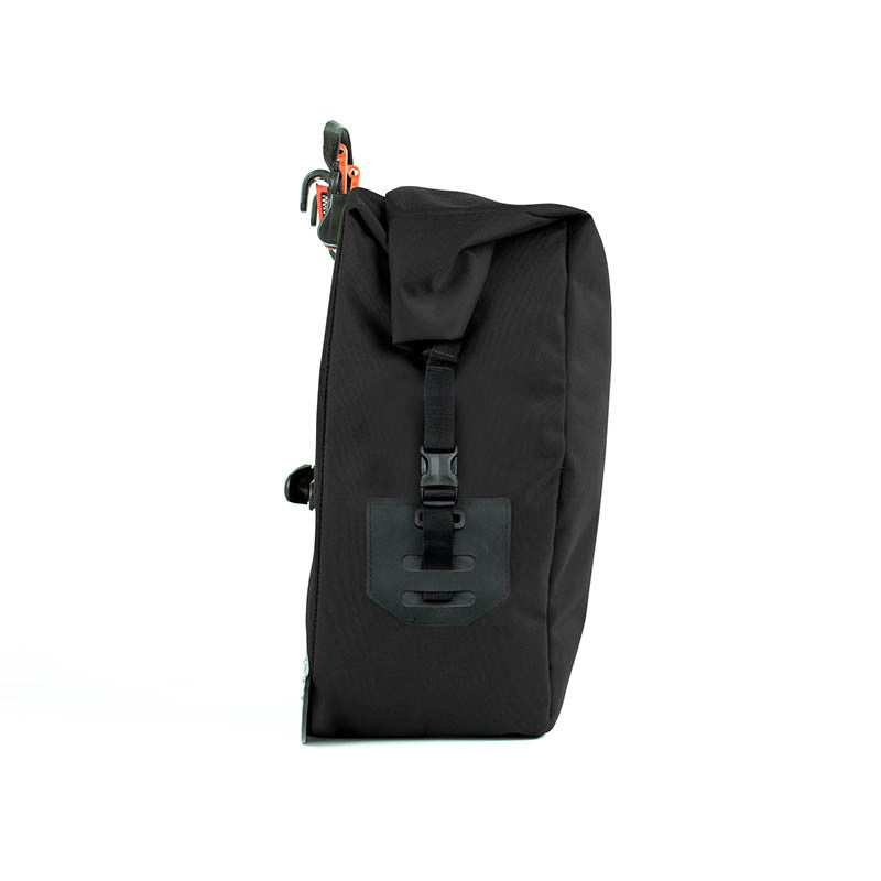 Restrap Sidetaske 22L, sort