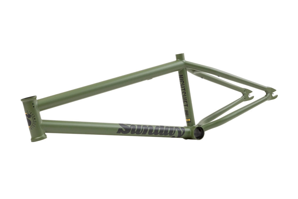 Sunday Nightshift stel, mat army green